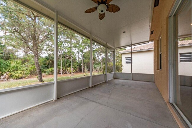 Building Photo - 5717 Spanish River Rd
