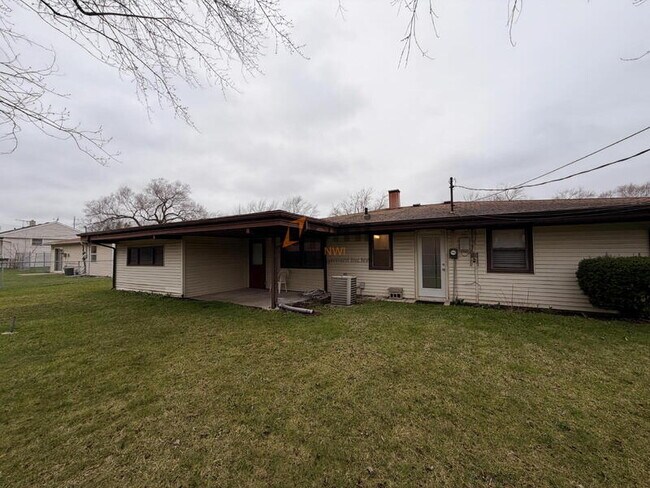 Building Photo - 3661 W 80th Ave