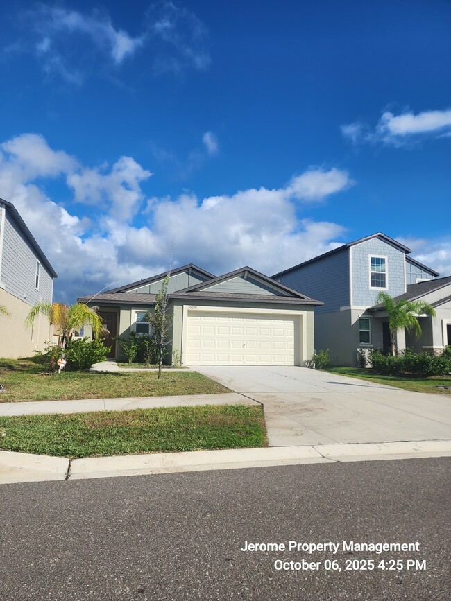 Building Photo - 35099 Ackley Trce