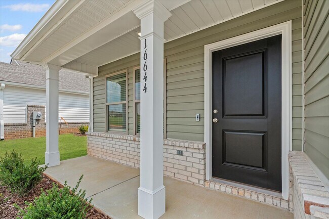 Building Photo - ASK ABOUT RENT SPECIAL - New 3BR Home – Modern East Athens Rental