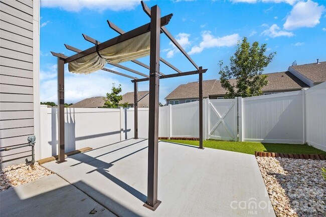 Building Photo - 1245 Pebble Grove Dr