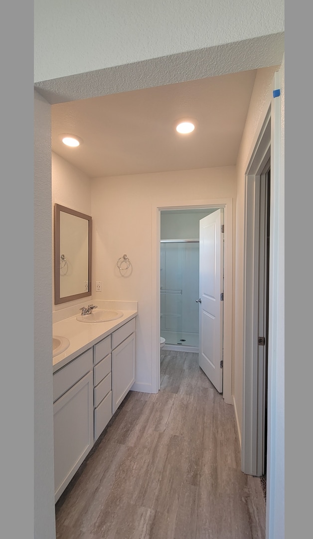 Building Photo - BRAND NEW (Solar) 4/2.5 Roseville!  Please...