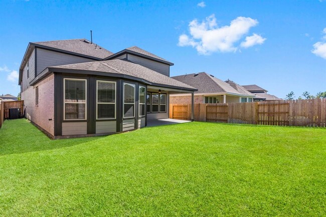 Building Photo - 14377 Cedar Shadow Dr