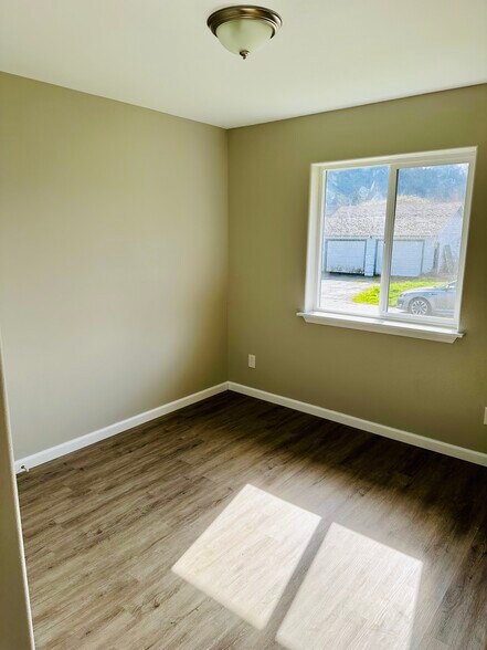 Building Photo - 55 Mill Rd