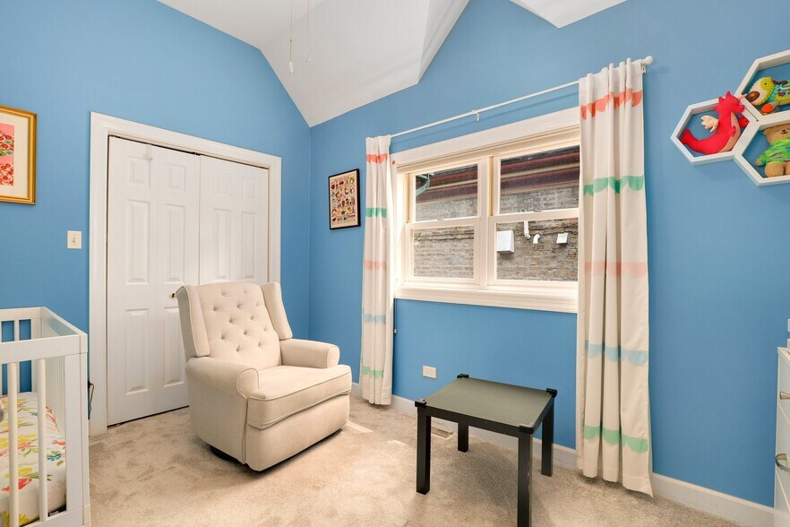 Second Bedroom - 2117 W Evergreen Ave