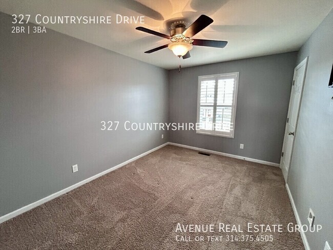 Building Photo - Charming Home on Countryshire Drive with L...