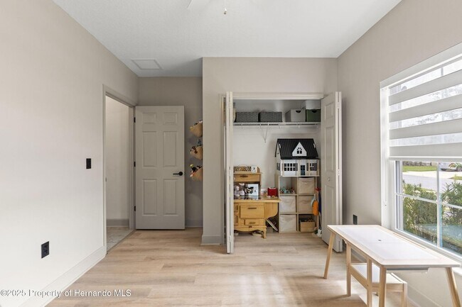 Building Photo - 12948 Conquistador Loop