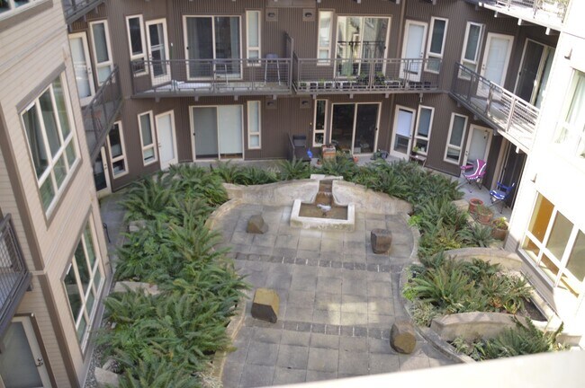 Building Photo - Amazing Capitol Hill Studio - GREAT DEAL!