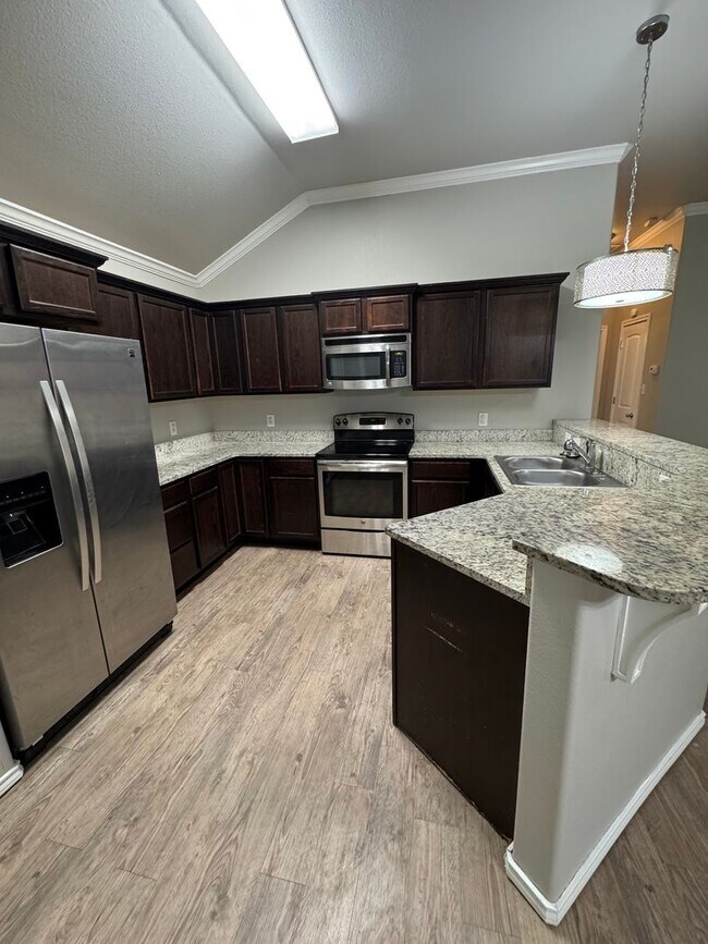 Building Photo - Southwest home in Cooper ISD