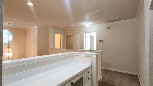 Building Photo - 329 Parkhurst Ln