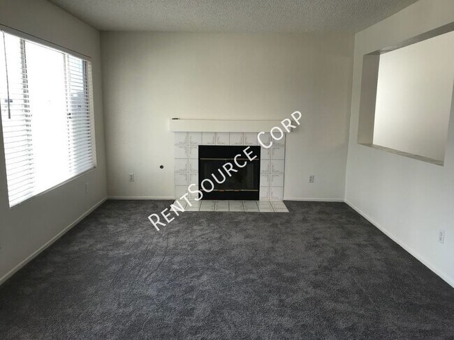 Building Photo - 3156 Discovery Way