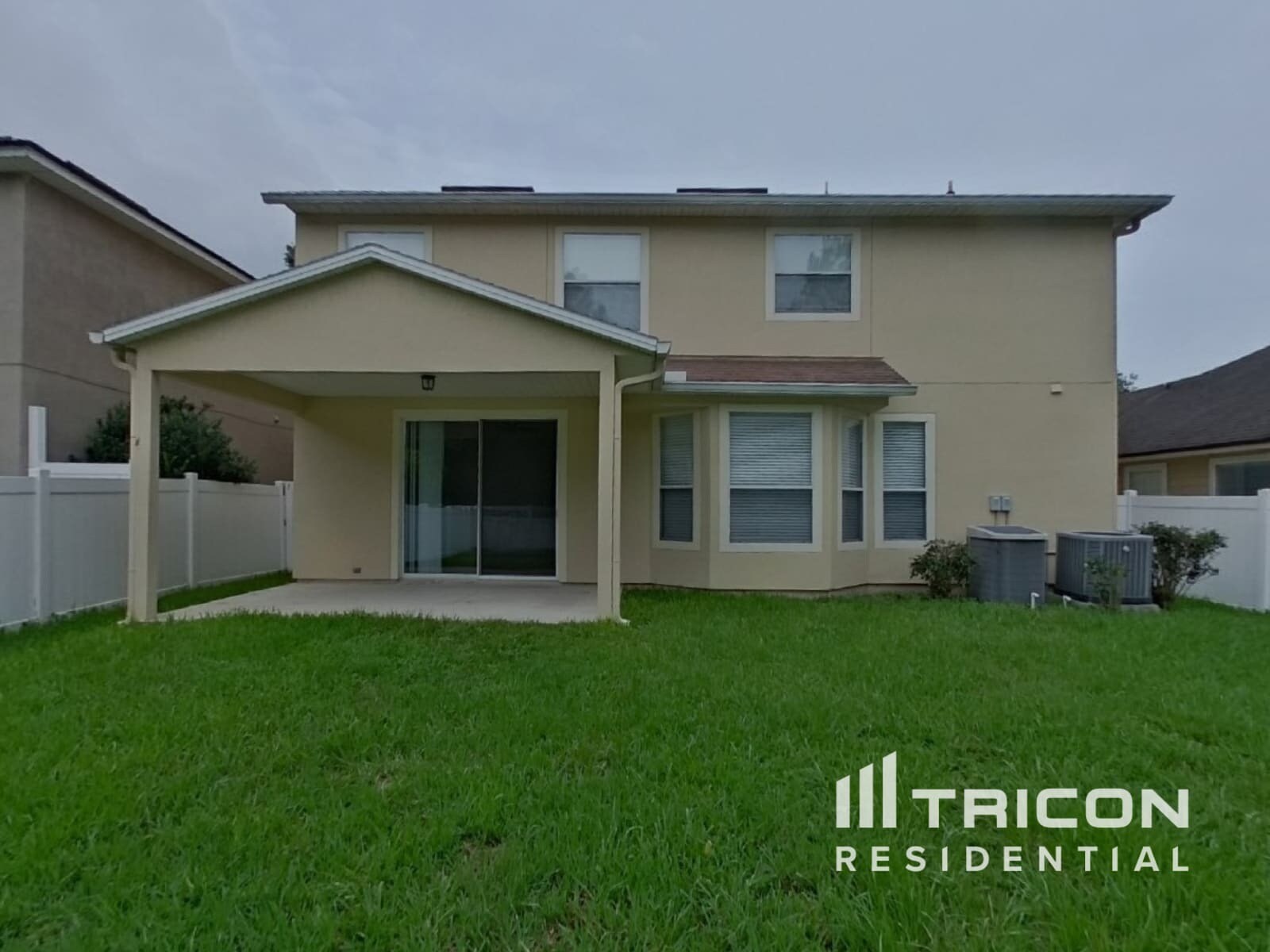 Building Photo - 3571 Live Oak Hollow Dr