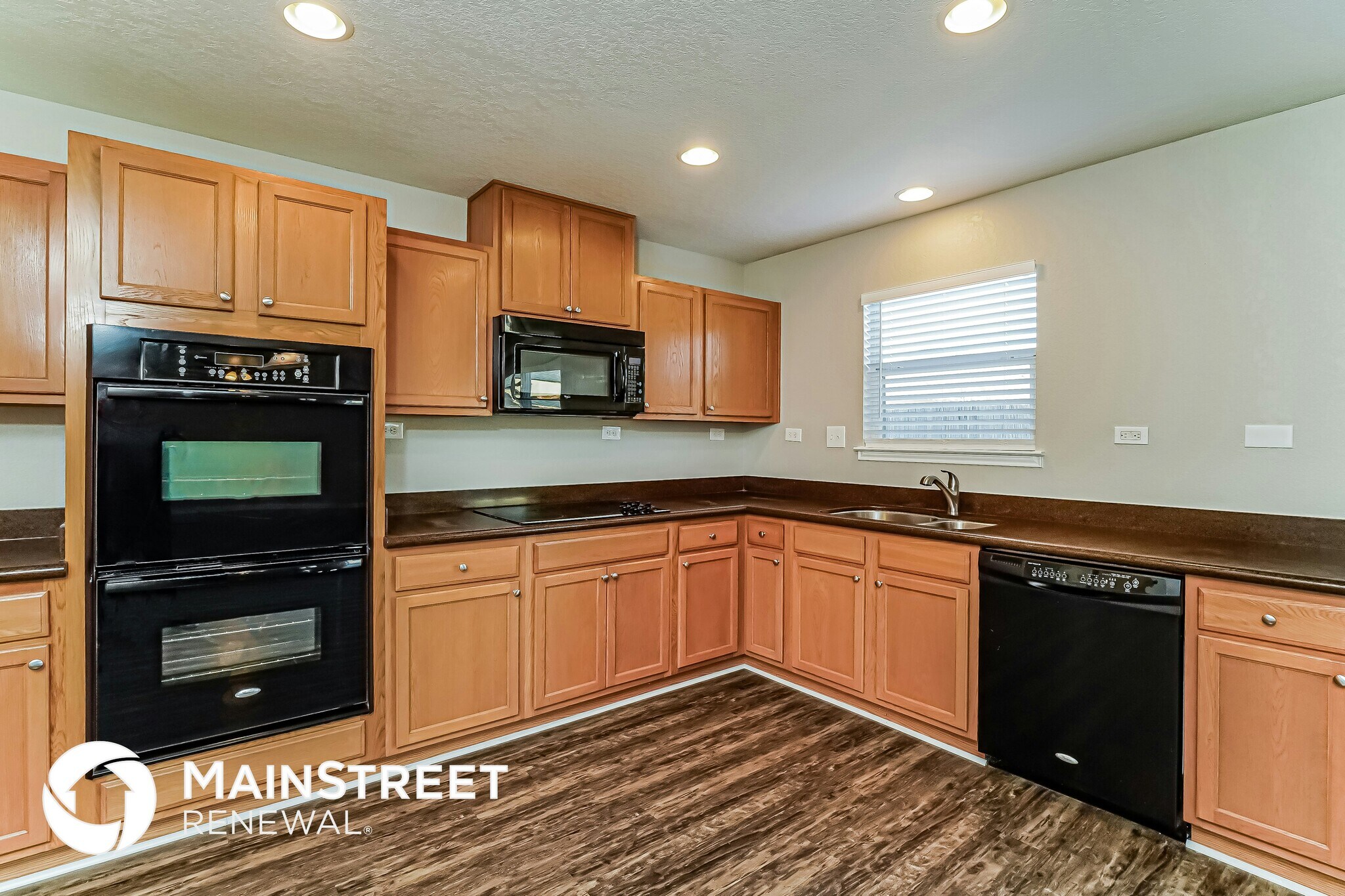 Building Photo - 4415 Semora Oak