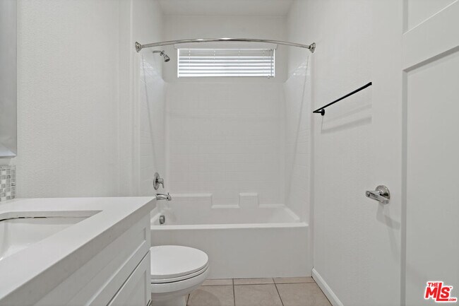 Building Photo - 12259 N Lima Way