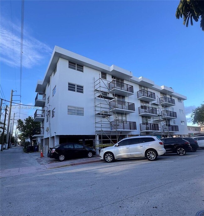 Building Photo - 244 79th St