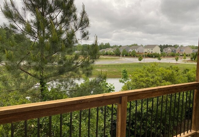 Building Photo - 5403 Cambridgeshire Loop