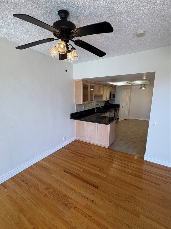 Building Photo - 3566 Windspun Dr