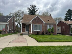 Building Photo - Fully Updated 3 Bedroom - 1 bathroom home