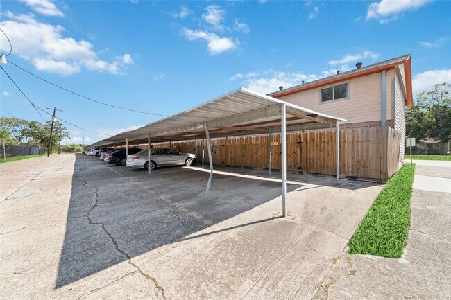 Building Photo - 7821 Fuqua St