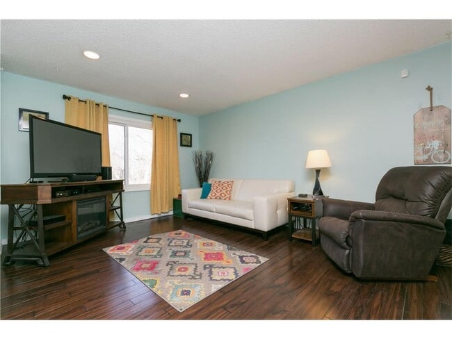 Building Photo - 1900 Atkins St