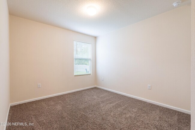 Building Photo - 2446 Oak Stream Dr