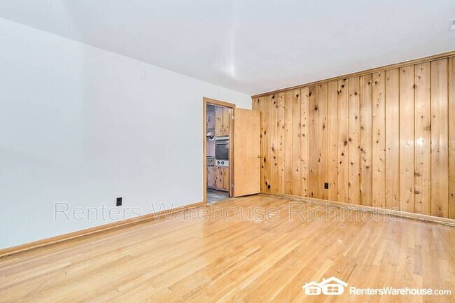 Building Photo - 5517 Flower Ave
