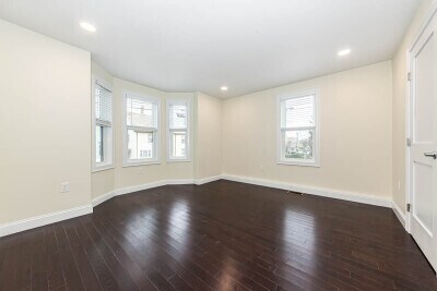 Building Photo - 30 Albion St