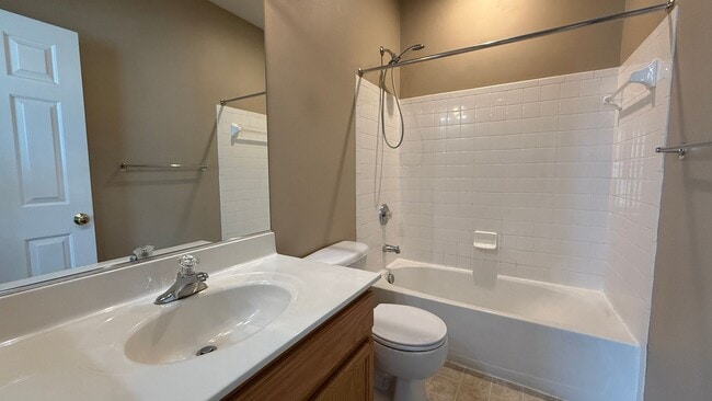 Building Photo - Somerset Ridge