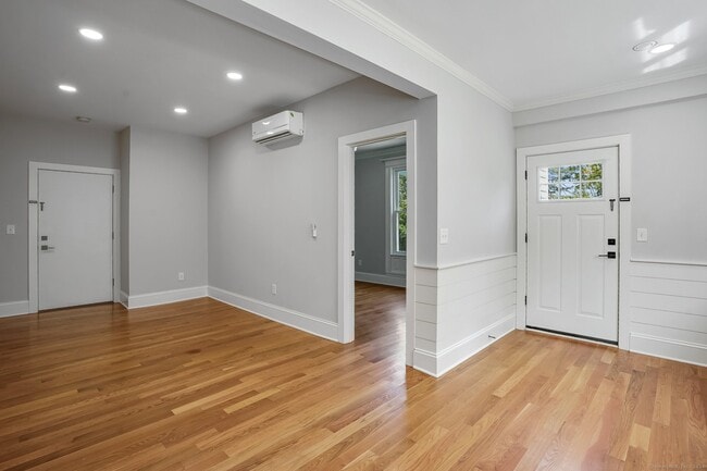 Building Photo - 30 Fairmont Pl