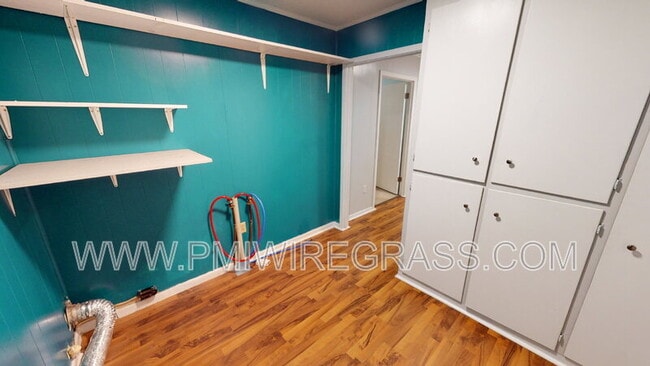 Building Photo - 203 Gilbert St