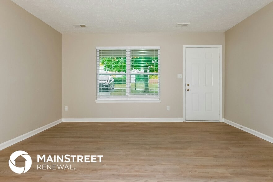 Building Photo - 35 Pinecone Ct