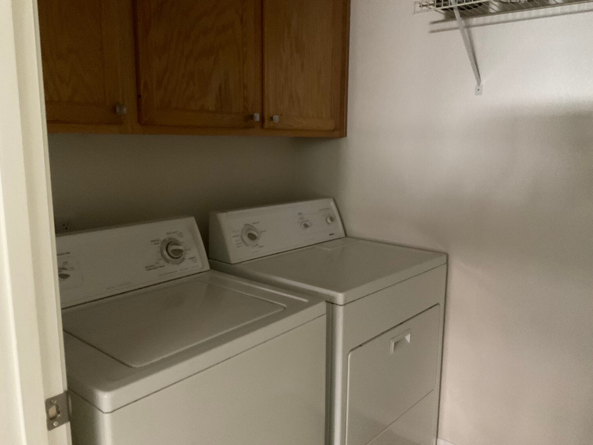 Building Photo - 4307 E South Fork Dr