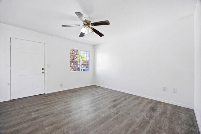 Building Photo - 314 Monterey St