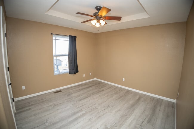 Building Photo - 4055 Westminister Dr