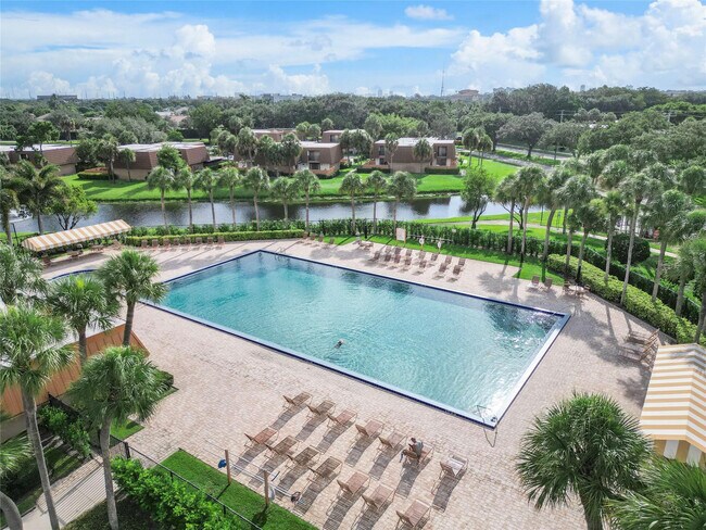 Building Photo - 1017 10th Way