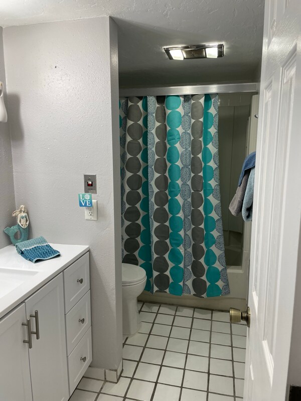 Building Photo - 5023 Sherwood Ln