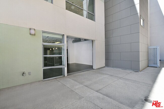 Building Photo - 11500 Tennessee Ave