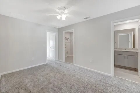 Building Photo - 3904 SE Caladium Ct