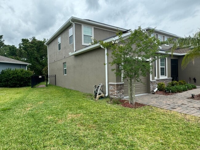 Building Photo - New Generation Stunning 1 Bed 1 Bath with ...