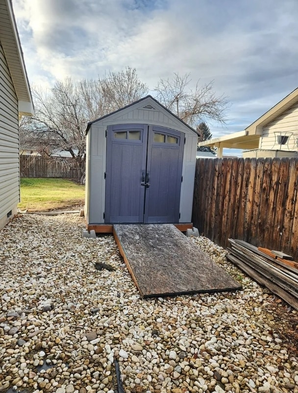 Building Photo - 875 Aspen Pl