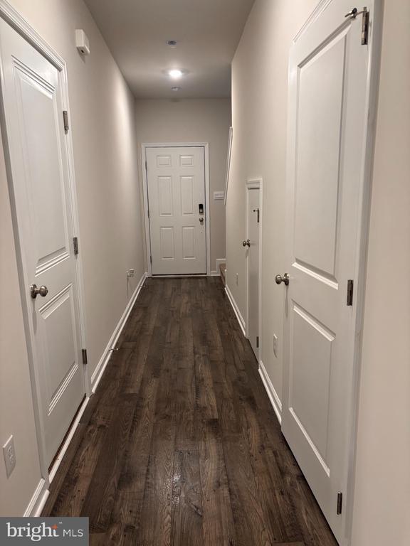 Building Photo - 316 Mazzeo Dr