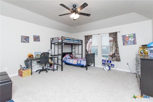 Building Photo - 1756 Meadow Crest