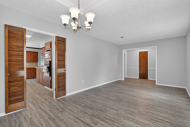 Building Photo - 2543 Ciderwood Dr