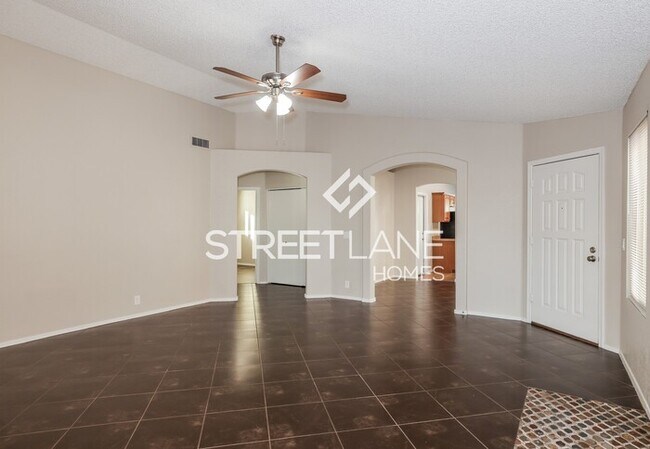 Building Photo - REDUCED!