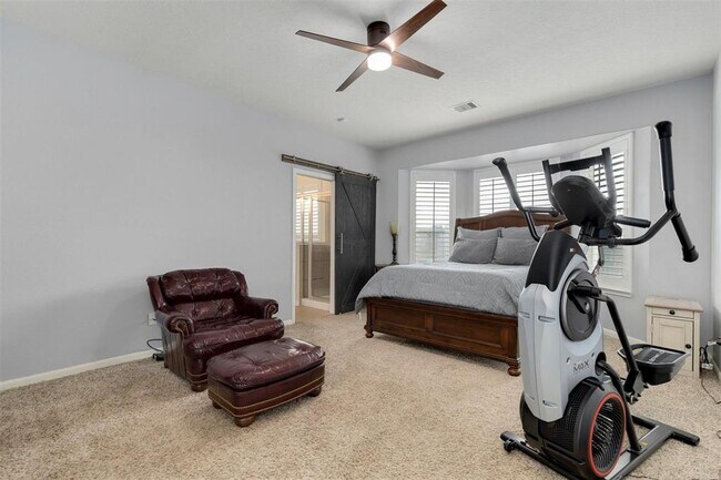 Building Photo - 21731 Sierra Long Dr