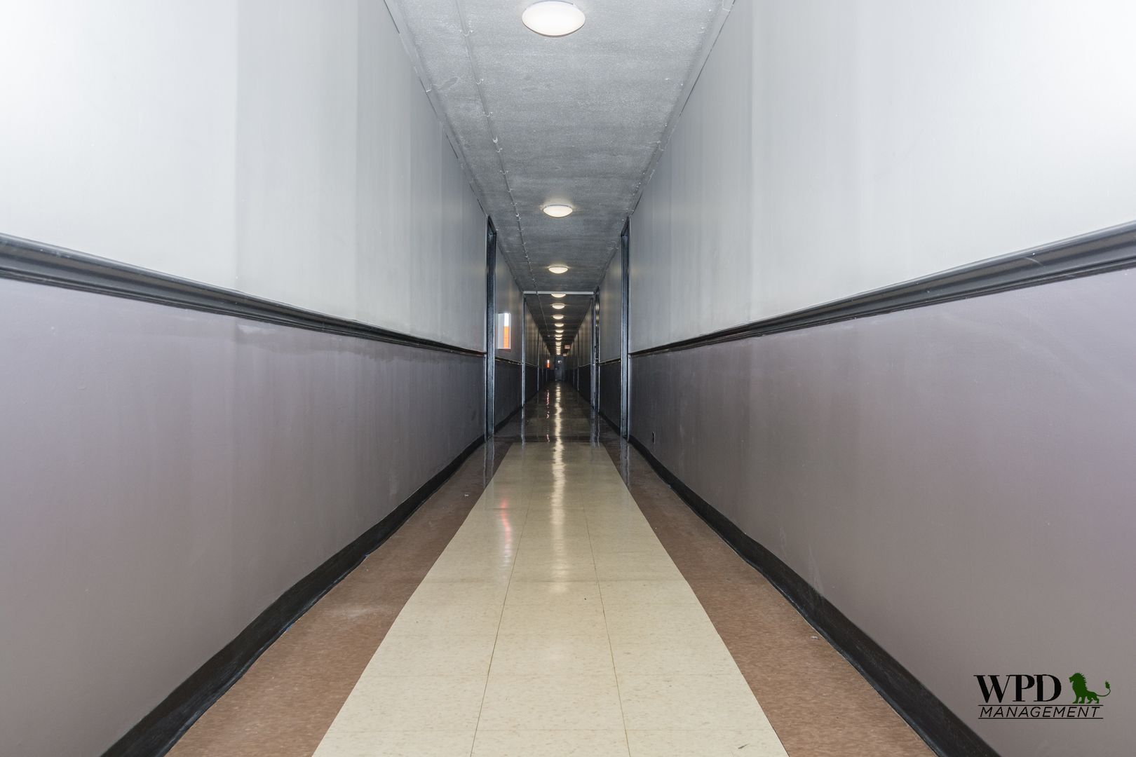 Building Photo - 6521 S Lowe Ave