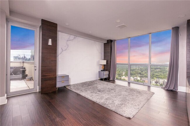 Building Photo - 1280 W Peachtree St NW