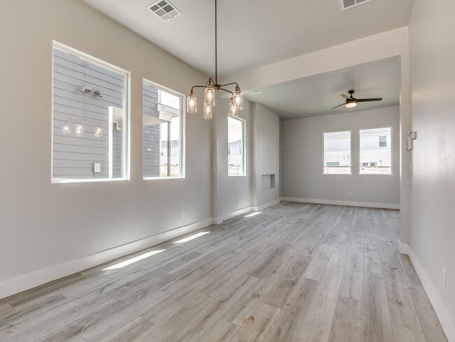 Building Photo - Beautiful New Construction Home in Edmond/...