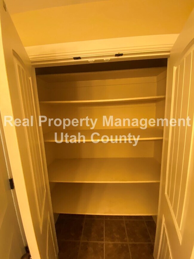 Building Photo - Beautiful 4 Bedroom home in Lehi