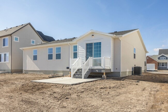 Building Photo - 2526 N 3670 W